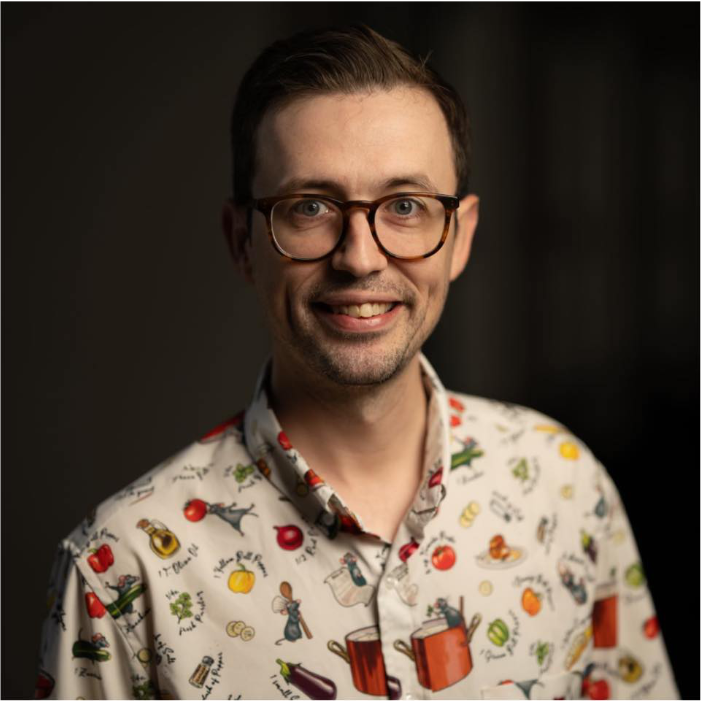 Joshua Zello headshot